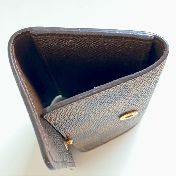 LOUIS VUITTON DAMIER EBENE 4 KEYS - Picture 7 of 13